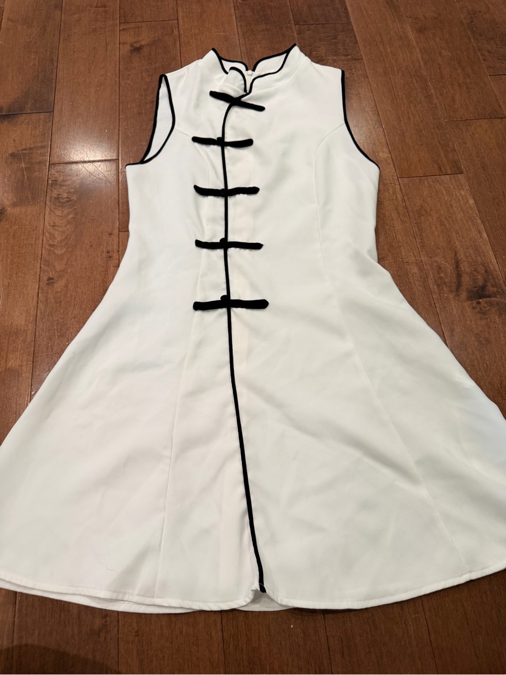 Zara White Sleeveless Dress with Black Trim